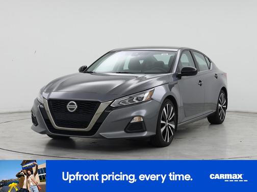 2022 Nissan Altima SR