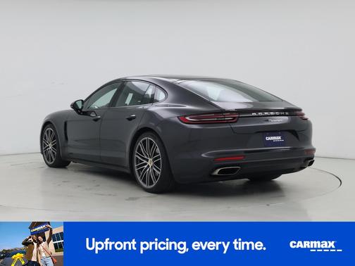 2018 Porsche Panamera 4