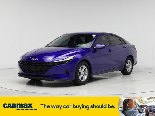 2022 Hyundai ELANTRA SE