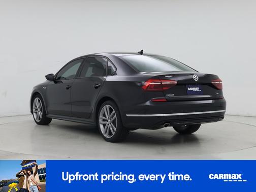 2018 Volkswagen Passat R-Line