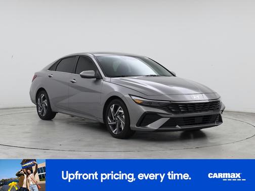Gray 2025 Hyundai ELANTRA SEL Convenience
