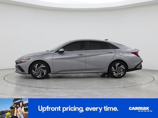 Gray 2025 Hyundai ELANTRA SEL Convenience