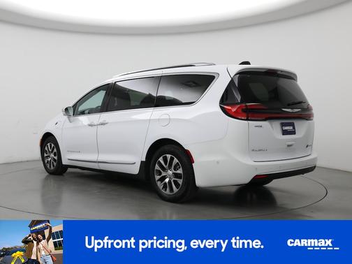 2024 Chrysler Pacifica Hybrid Pinnacle