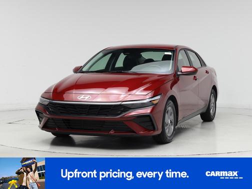 2024 Hyundai ELANTRA SE