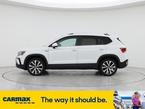 2023 Volkswagen Taos SE