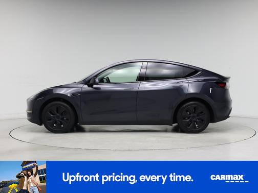 Black 2025 Tesla Model Y Long Range