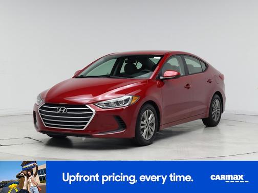 Red 2017 Hyundai ELANTRA SE