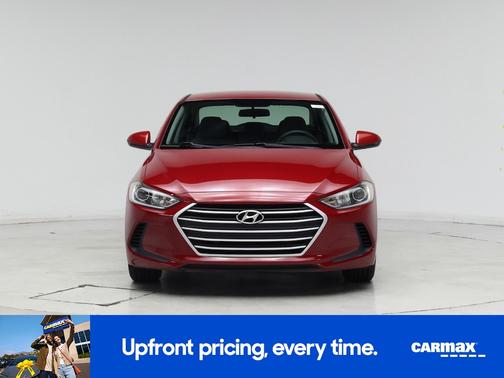 Red 2017 Hyundai ELANTRA SE