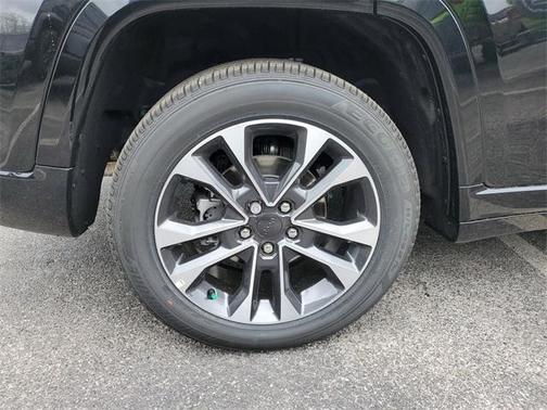 2025 Jeep Grand Cherokee Overland