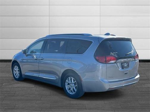 2020 Chrysler Pacifica Touring-L