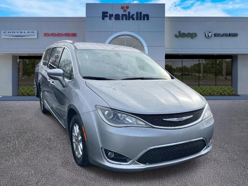 2020 Chrysler Pacifica Touring-L