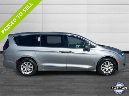 2020 Chrysler Pacifica Touring-L