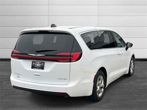2024 Chrysler Pacifica Limited