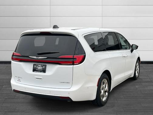2024 Chrysler Pacifica Limited