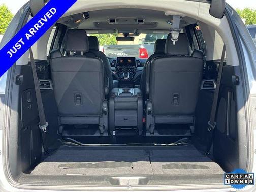 Silver 2018 Honda Odyssey Elite