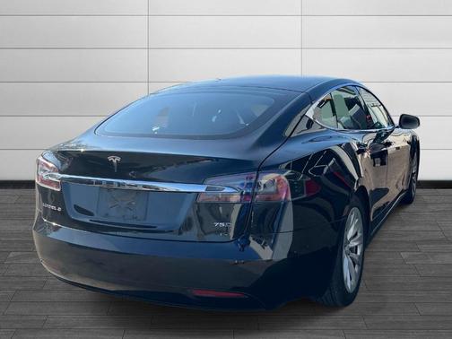 2018 Tesla Model S 75D