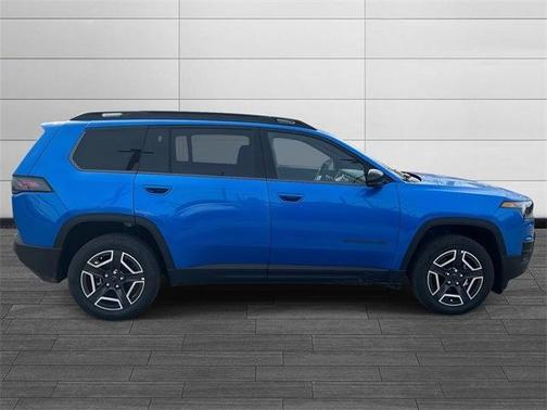 2026 Jeep Cherokee LAREDO/LIMITED
