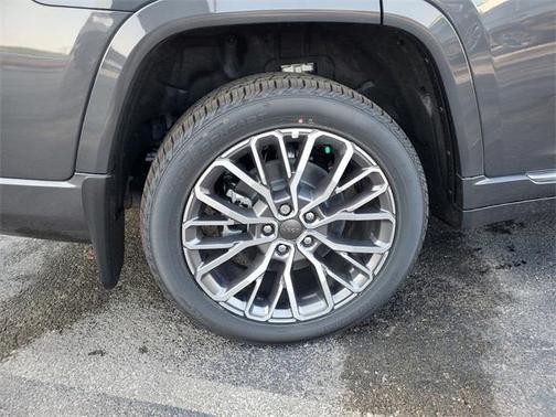 2025 Jeep Grand Cherokee L Summit