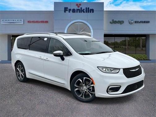 2026 Chrysler Pacifica Pinnacle