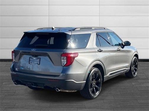 2023 Ford Explorer ST-Line