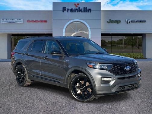 2023 Ford Explorer ST-Line