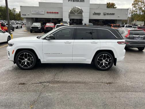 2025 Jeep Grand Cherokee Summit