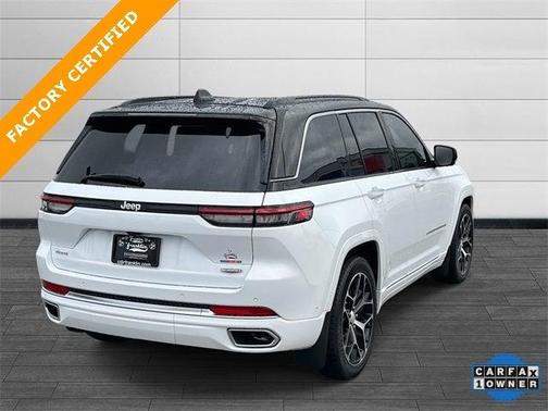 2025 Jeep Grand Cherokee Summit