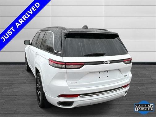 2025 Jeep Grand Cherokee Summit