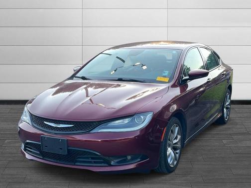 Velvet 2016 Chrysler 200 S