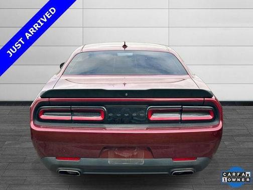 Octane Red Pearlcoat 2021 Dodge Challenger SXT