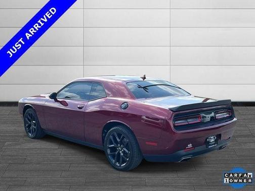 2021 Dodge Challenger SXT
