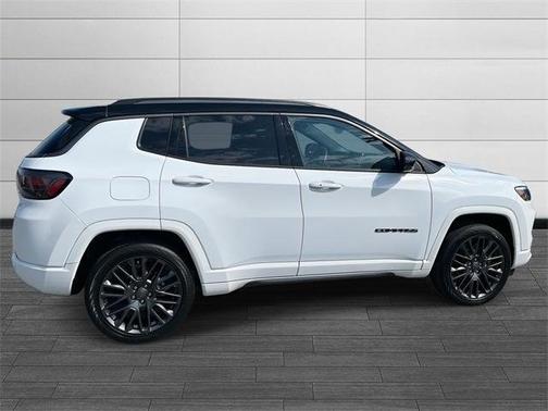 2022 Jeep Compass Altitude
