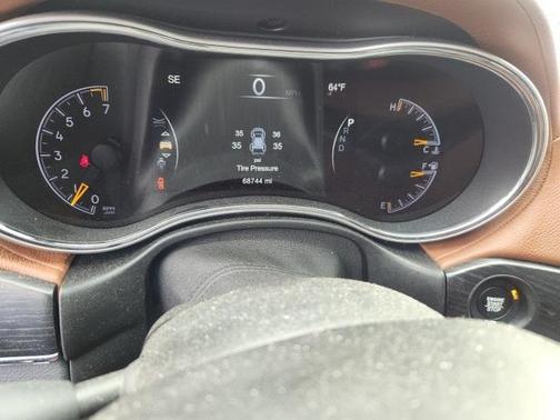 2019 Jeep Grand Cherokee Summit