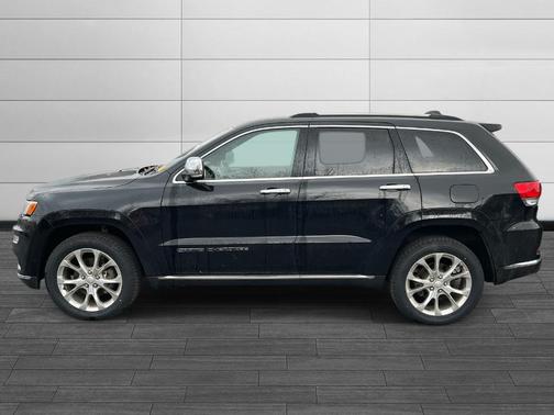 2019 Jeep Grand Cherokee Summit