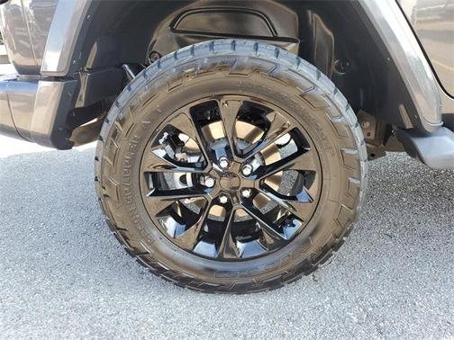 2021 Jeep Wrangler Unlimited Sahara Altitude