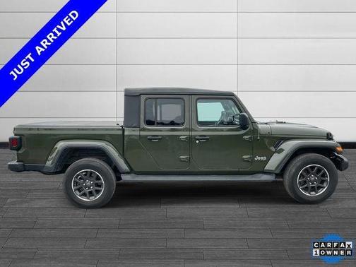2023 Jeep Gladiator Overland