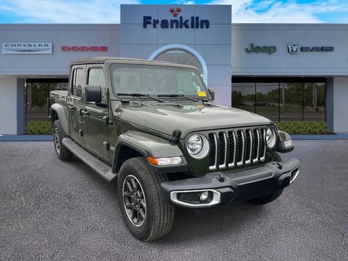 2023 Jeep Gladiator Overland
