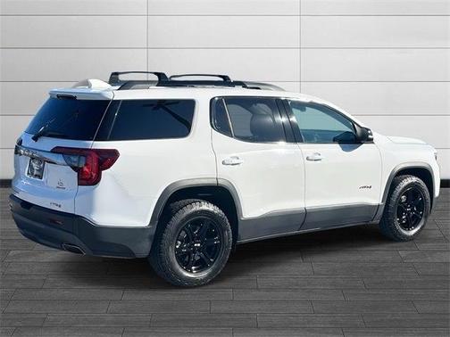 2021 GMC Acadia AT4