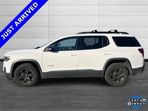 2021 GMC Acadia AT4