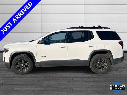2021 GMC Acadia AT4