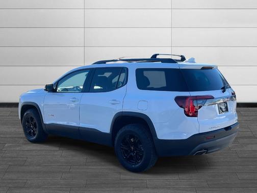 2021 GMC Acadia AT4