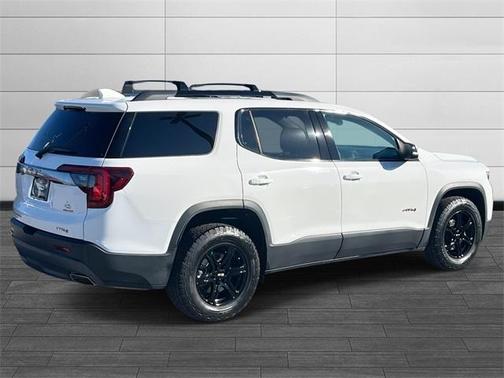 2021 GMC Acadia AT4