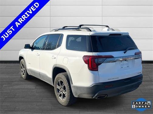 2021 GMC Acadia AT4