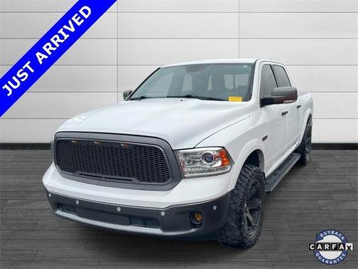 2016 RAM 1500 Laramie