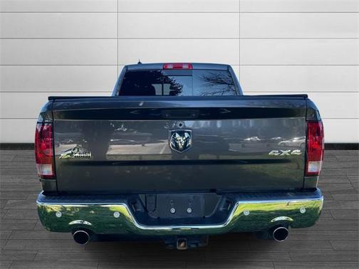 2014 RAM 1500 SLT