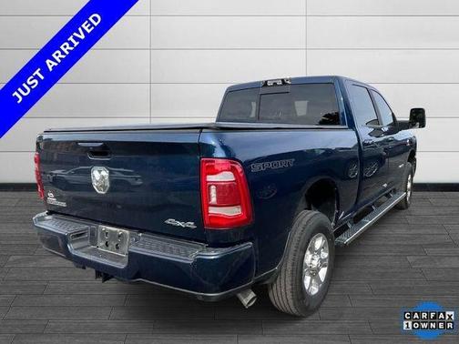 Patriot Blue Pearlcoat 2024 RAM 2500 Big Horn