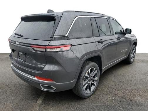 2025 Jeep Grand Cherokee Overland