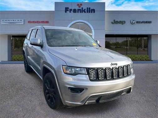 2017 Jeep Grand Cherokee Altitude