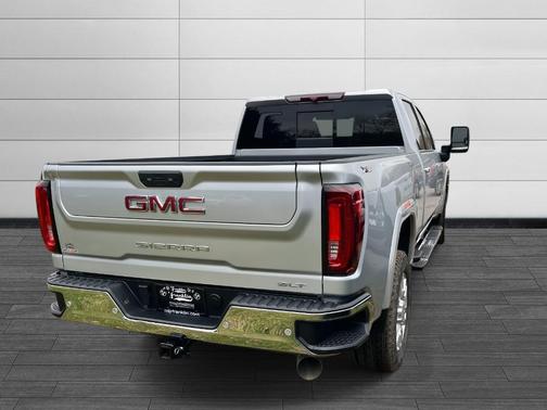 2023 GMC Sierra 2500 SLT