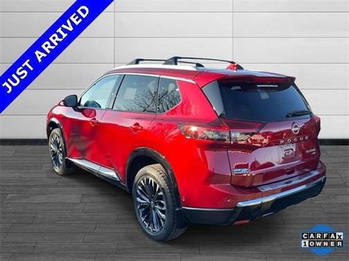 2024 Nissan Rogue Platinum